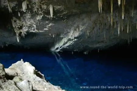 Gruta do Lago Azul, Bonito