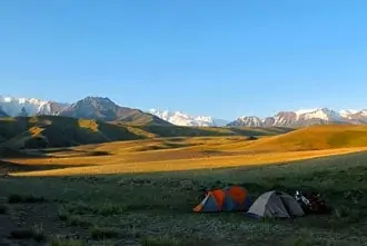Acampar no Quirguistão