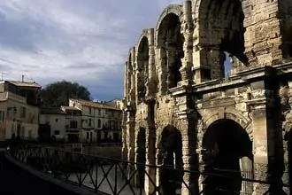 Arles