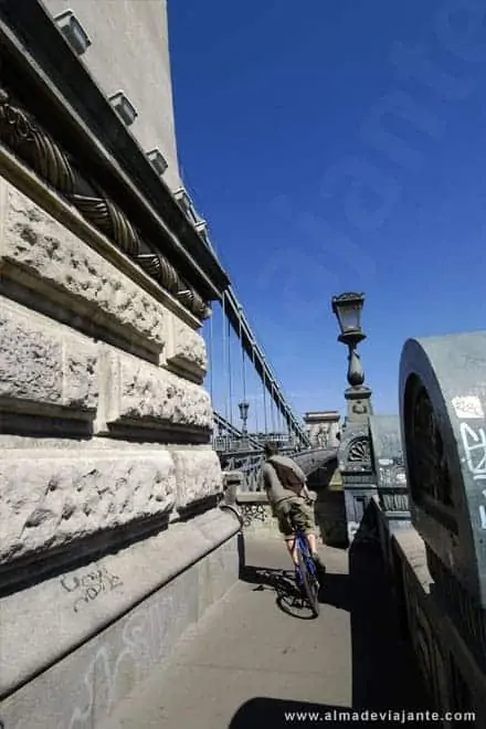 Ponte Szécsenyi sobre o rio Danúbio
