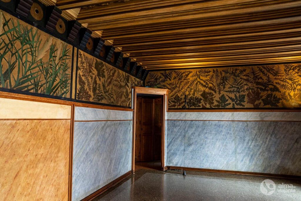 Interior da Casa Vicens em Barcelona