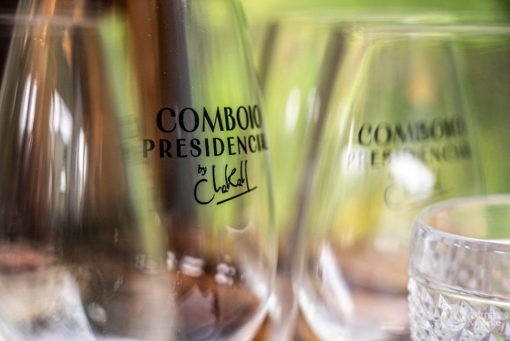 Copos do Comboio Presidencial by Chakall