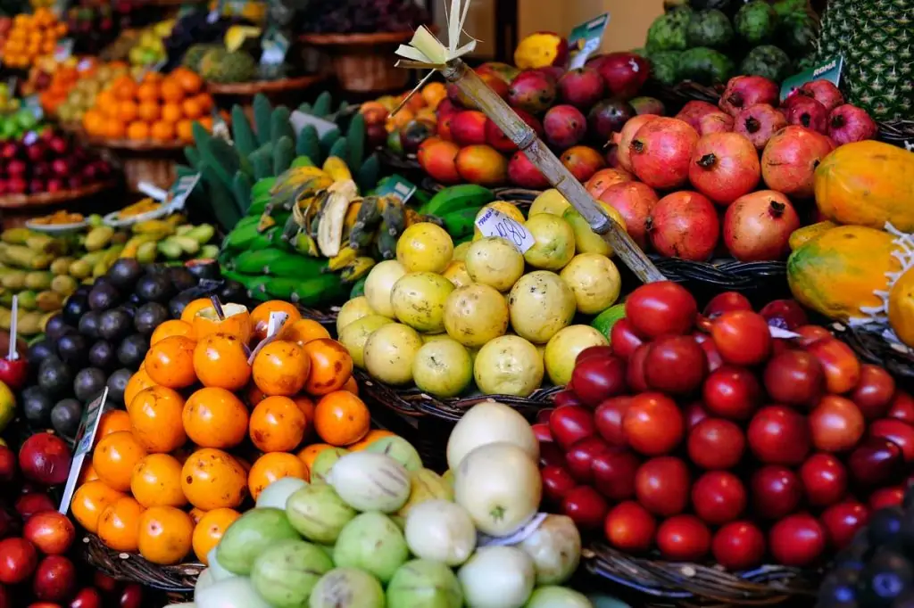 Fruta da Madeira no Mercado dos Lavradores, Funchal
