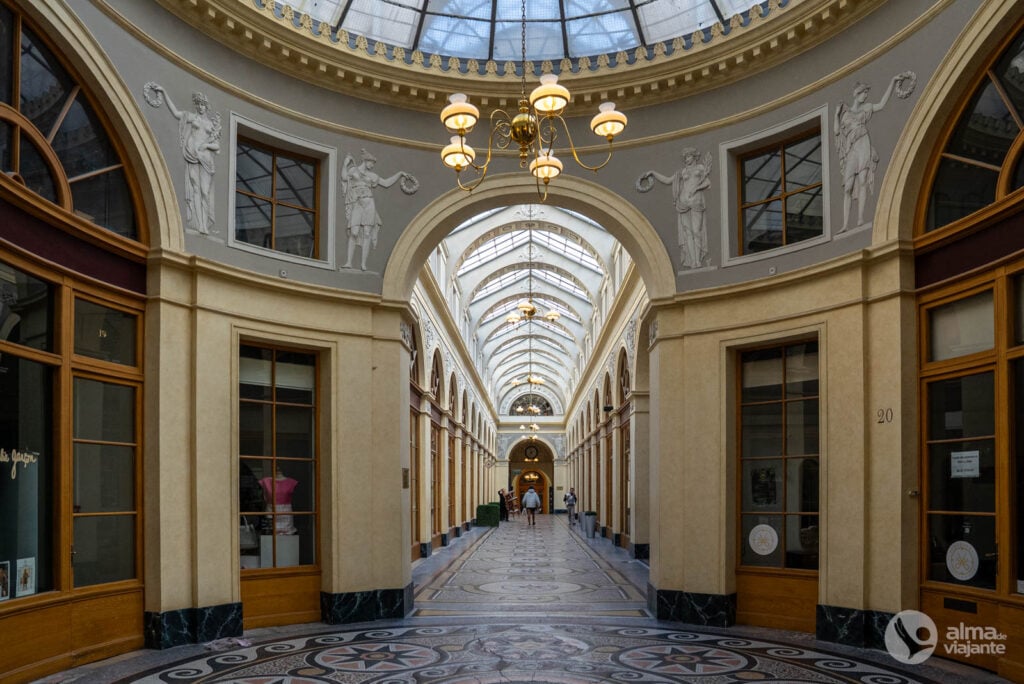 Visitar Paris em 5 dias: Galeria de Vivienne