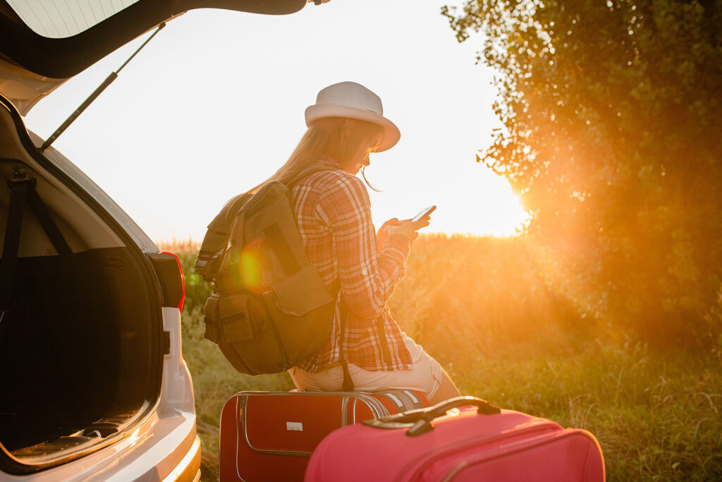 Turista com cartão virtual Holafly eSIM Brasil