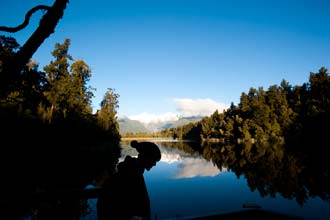 Reflexos nas águas do lago Matheson, Fox