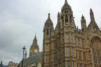 Casas do Parlamento com a Torre do Big Ben, Londres