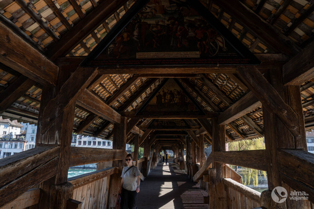 Ponte Spreuer, Lucerna