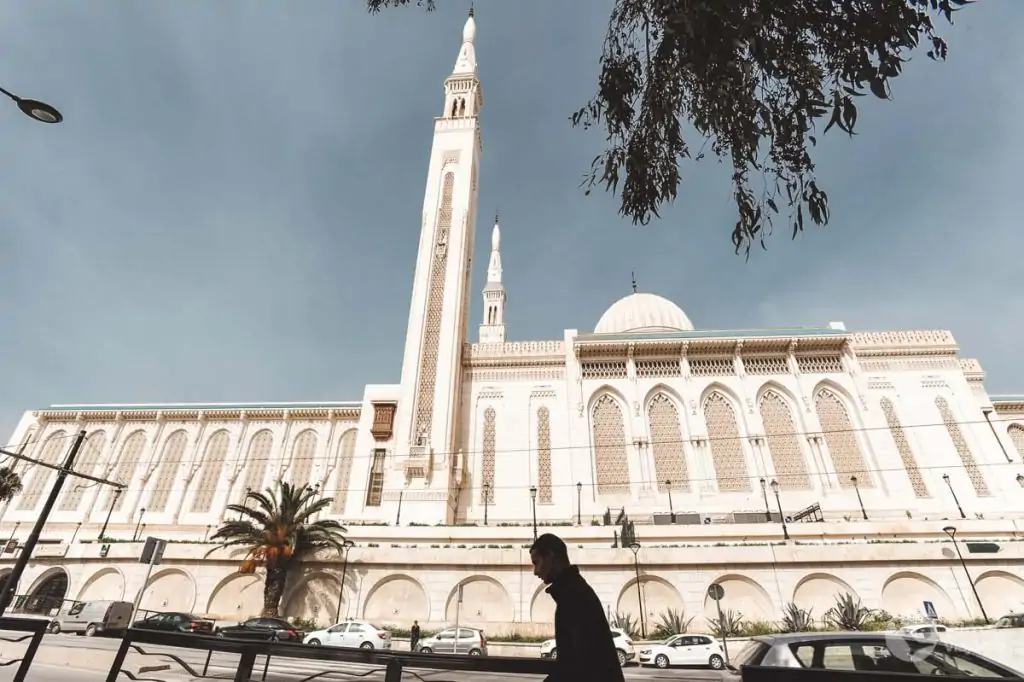 O que fazer em Constantine: visitar mesquita Emir Abdelkader