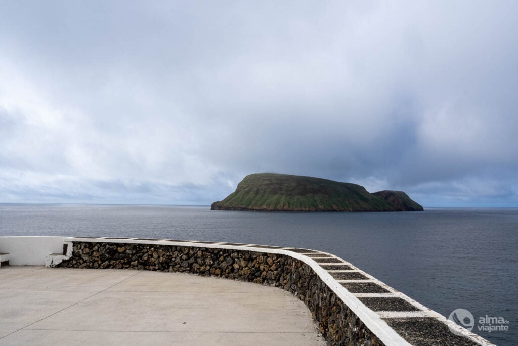 Visitar ilha Terceira: Miradouro da Cruz do Canário