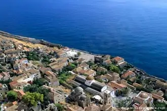 Vista sobre Monemvassia, Grécia
