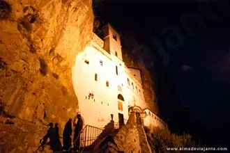 Mosteiro de Ostrog, Montenegro