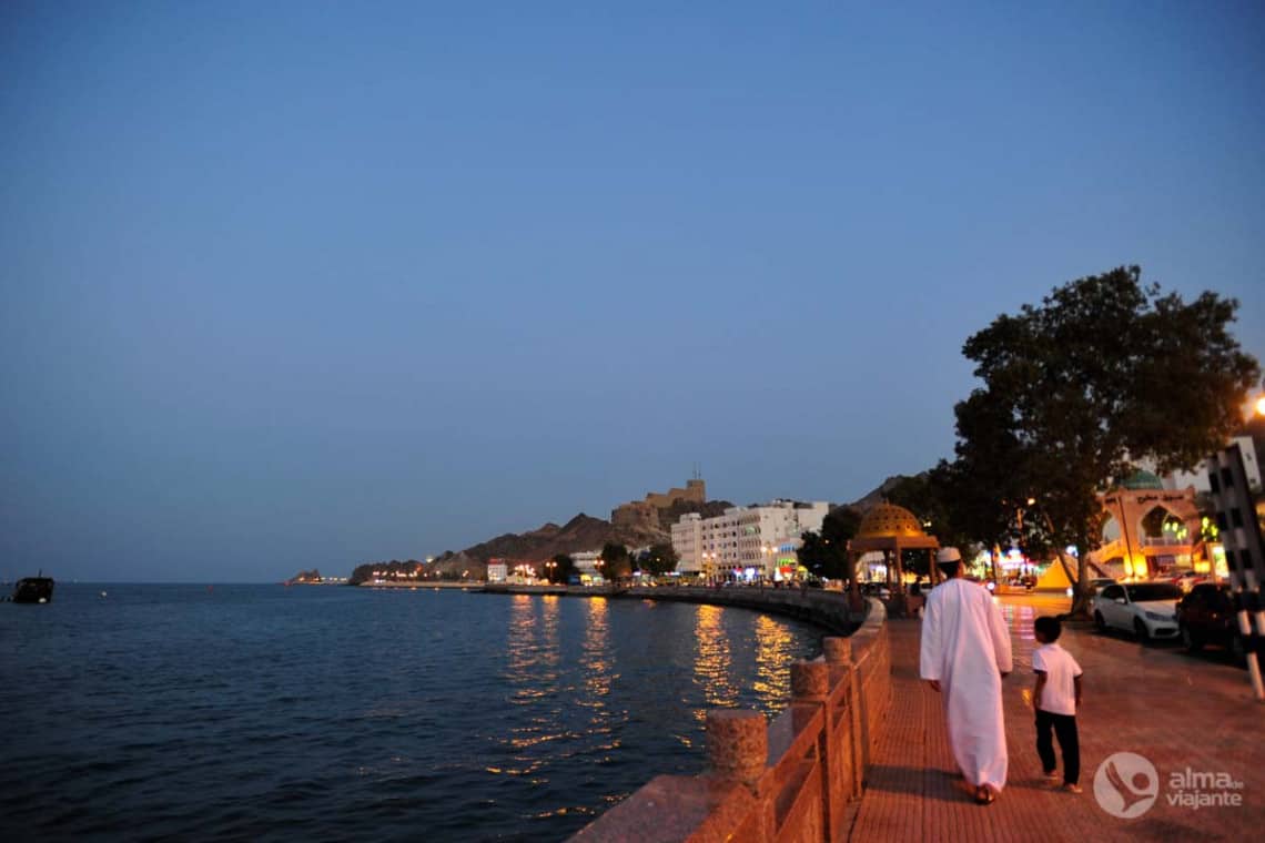7 Lugares especiais que tem (mesmo) de visitar em Muscat