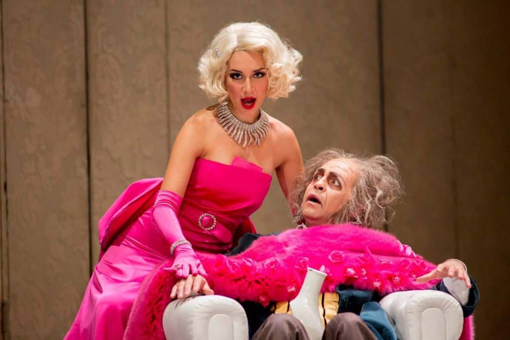 Ópera Don Pasquale no Teatro Donizzeti, Bérgamo