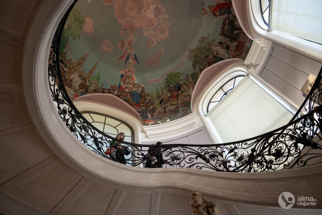Escadaria do Petit Palais, Paris