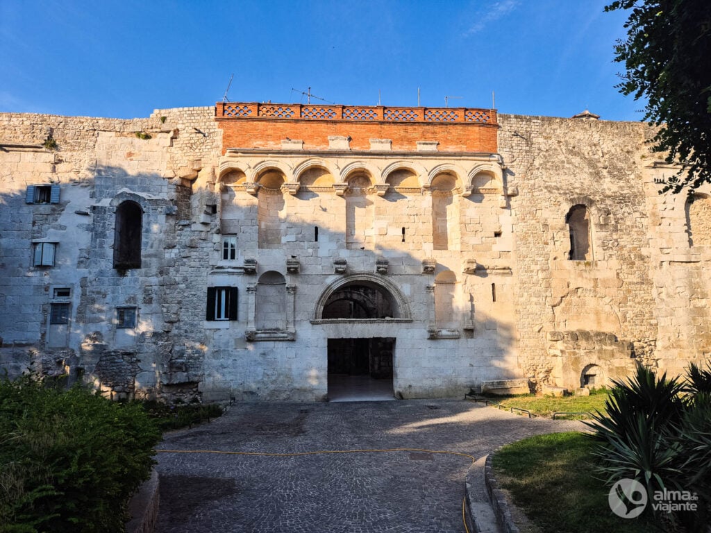 Porta Áurea Split
