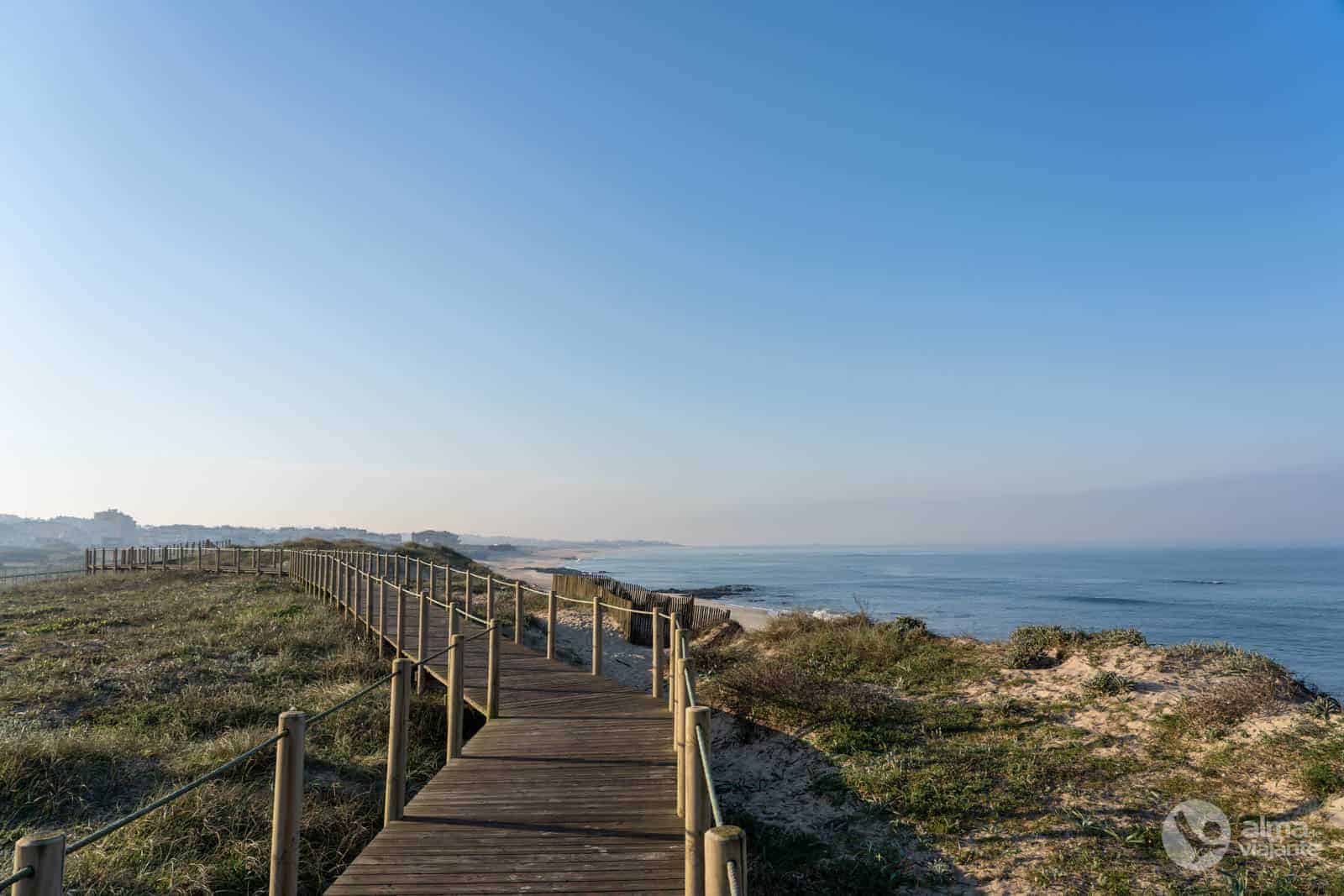 Passadiços de Vila do Conde: um passeio junto ao mar, da praia da ...
