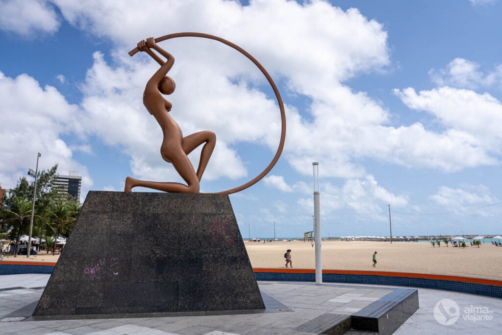 Estátua de Iracema Guardiã, Fortaleza