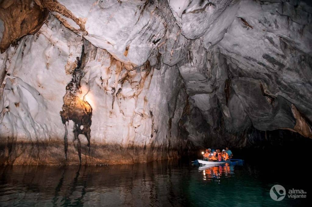 Rio Cabayugan, Palawan, Filipinas