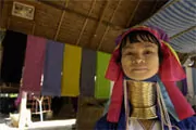 Mulher de etnia Karen de pescoço comprido, Ban Nai Soi, Tailândia