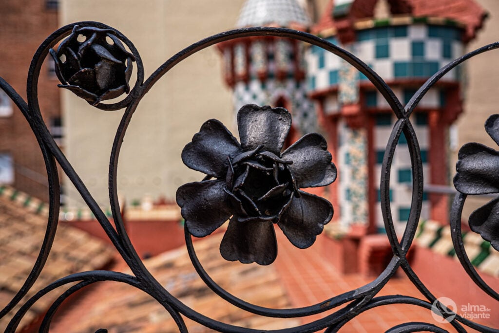 Pormenor decorativo da Casa Vicens, Barcelona