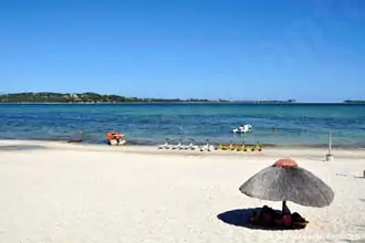 Praia do Bilene, a norte de Maputo